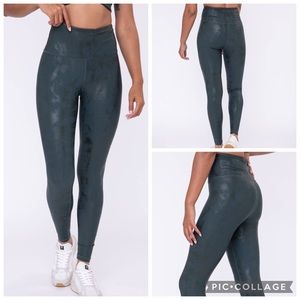 Mono B Metallic Foil Print High-Waisted Leggings